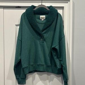 Green Fleece Collar Pullover